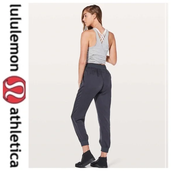 đź’•SALEđź’• Lululemon Green Ease Of Mind Pant - Picture 3 of 9